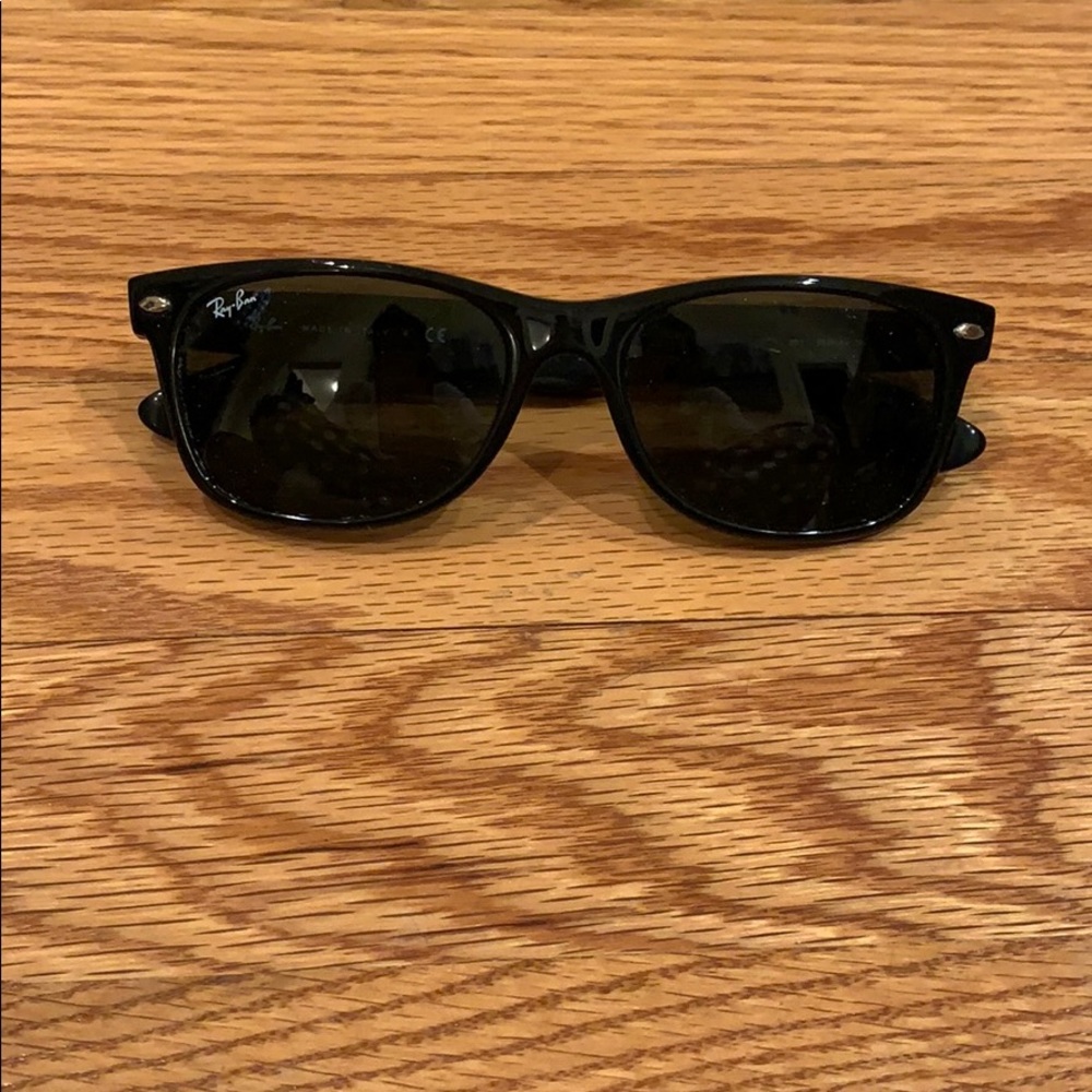 Ray bans sunglasses
